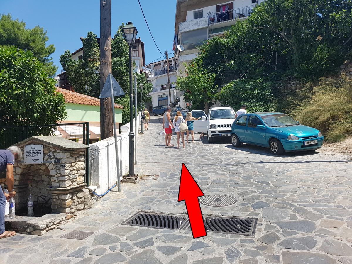 8Kto Hotel Skiathos Town Exterior photo